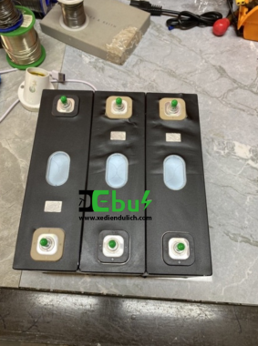 Bộ pin giá rẻ ,pin lithium sắt 12v3s230Ah trọn bộ pin + sạc