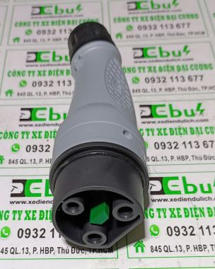 Chui sạc xe điện
